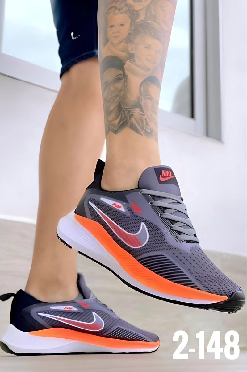 NIKE 2066 SPORT